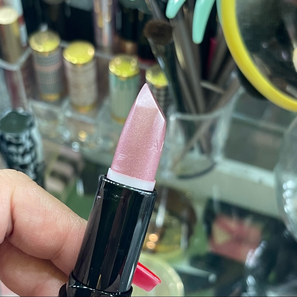 Avon Ultra Shimmer Lipstick Violet Sparks - Picture 5 of 8